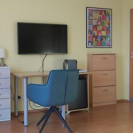 Zimmer Mit Gartenblick Kolonia Zewnętrze zdjęcie